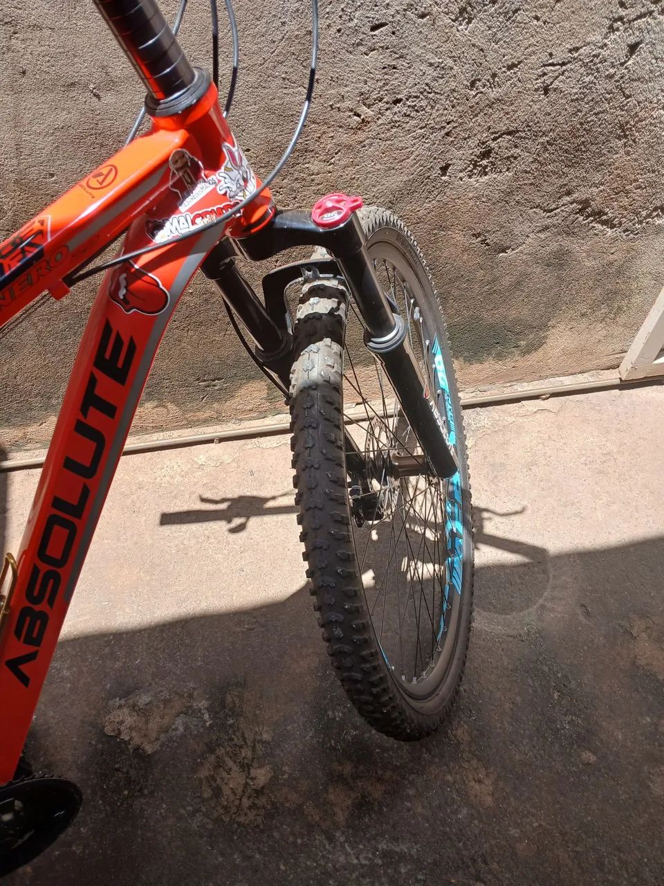 Vende se bicicleta aro 29 em excelente estado  - Foto 4