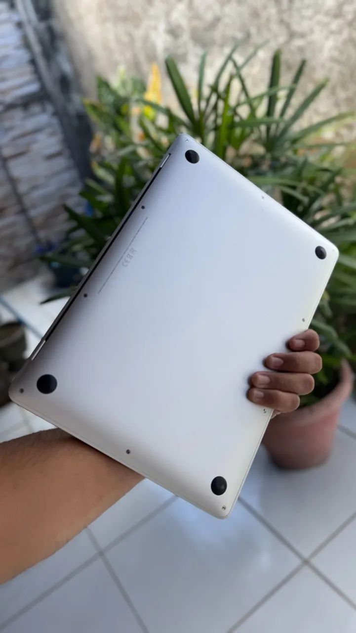 MACBOOK AIR M1 - Foto 2