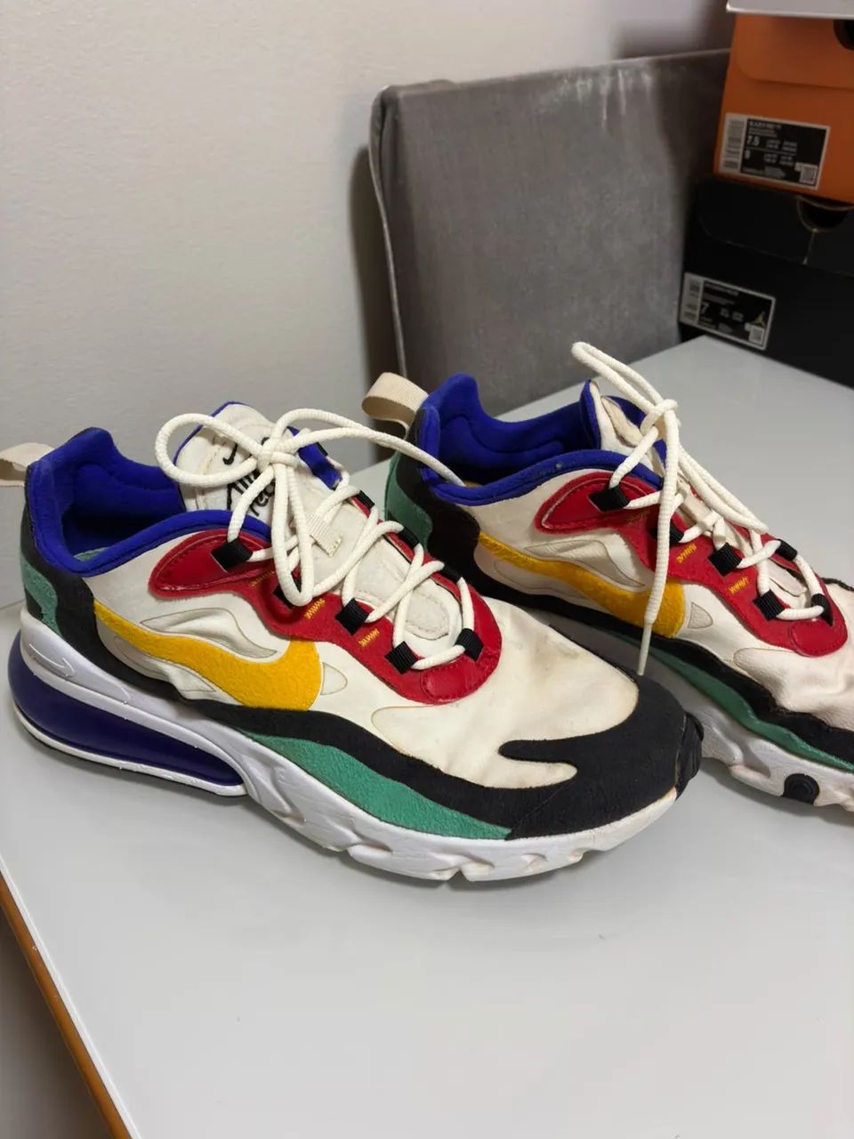 Nike Air Max 270 React - Foto 2