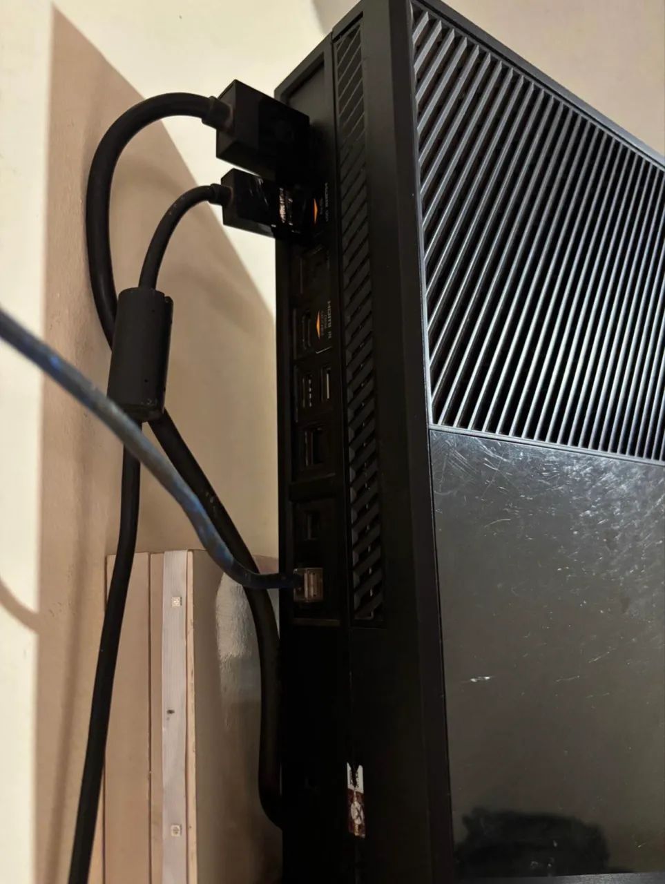 XBOX ONE 1tb - Foto 5