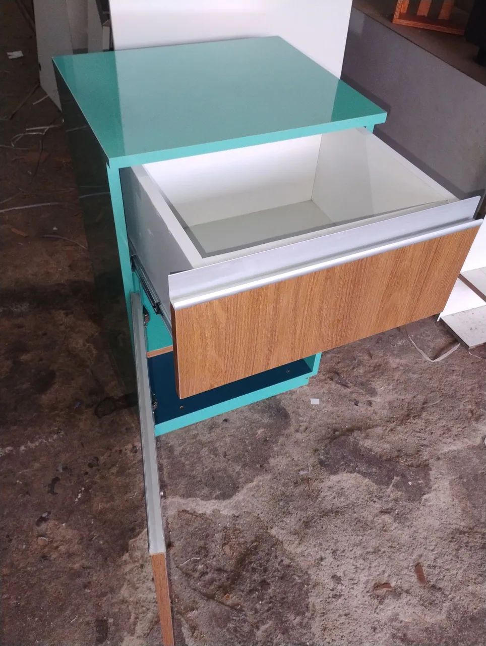 Vende-se criado mudo  - Foto 4
