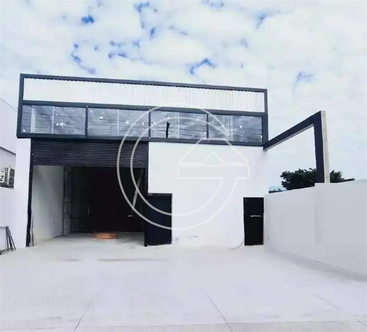 VENDE-SE Comercial NO SOMENZARI - MARÍLIA/SP