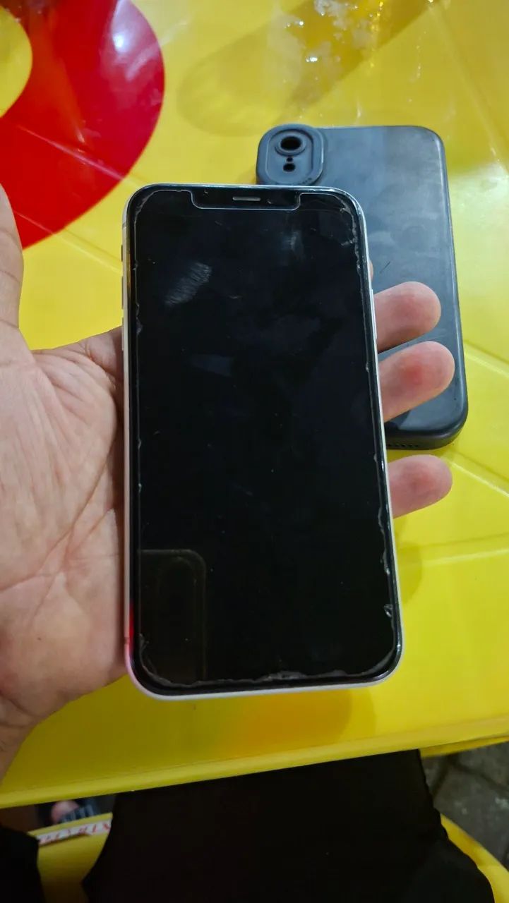 Vendo iPhone XR 64 g - Foto 2