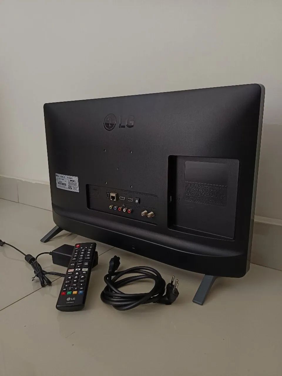 Smart TV e Monitor LG 24 Polegadas com Wi-Fi - Foto 5
