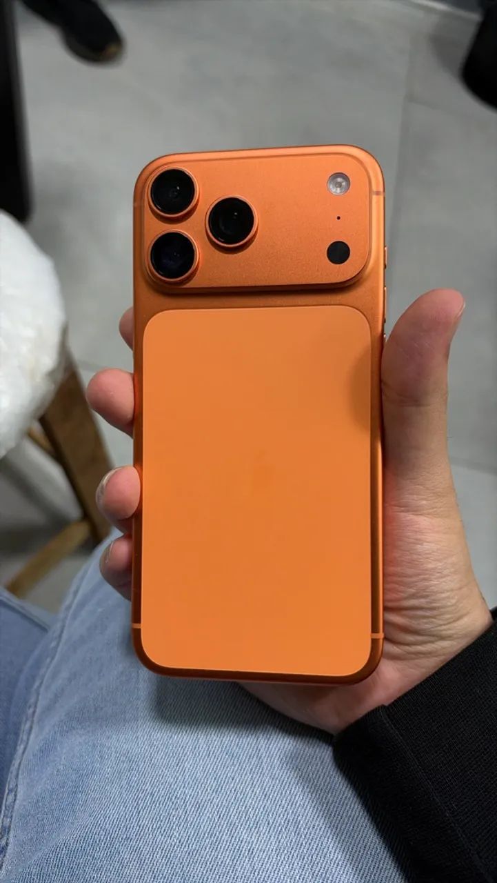 Iphone 17 pro max 256GB + BRINDES