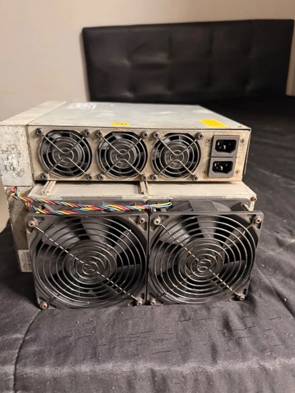 MINERADORA DE BITCOIN - BITMAIN ANTMINER S19 PRO 110TH