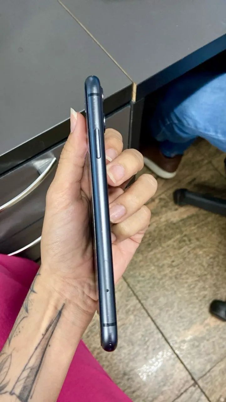 iPhone 11 64GB - Foto 3