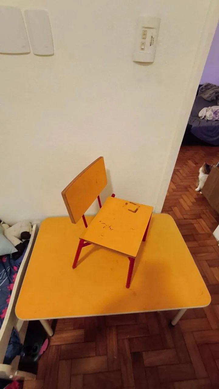 Mesinha infantil com 3 cadeiras - Foto 4