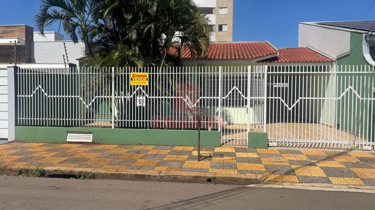 CASA AMPLA /PISCINA