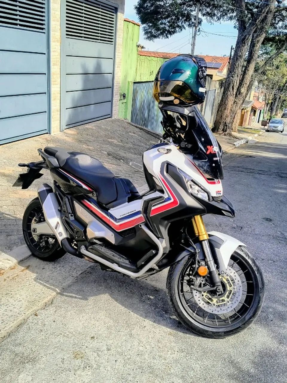 Honda X-Adv 745cc 2017 - Foto 4