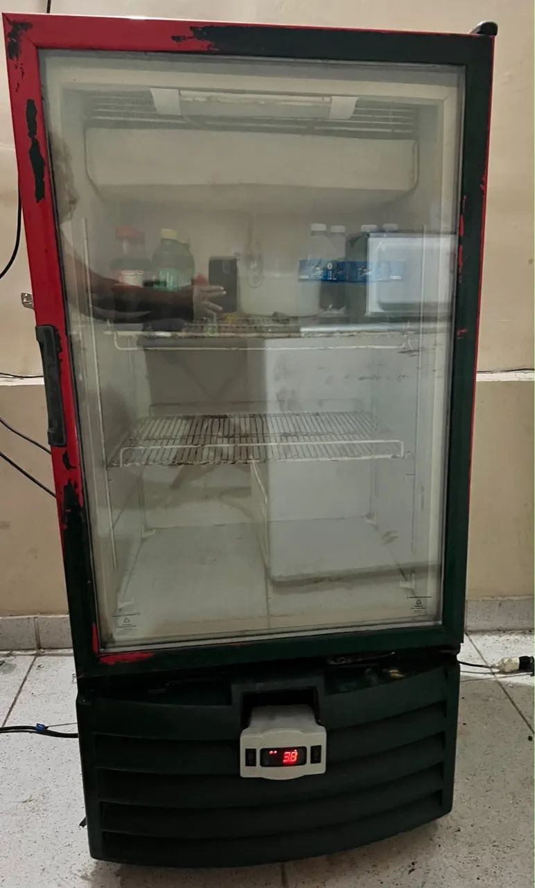 Freezer expositor pequeno-médio