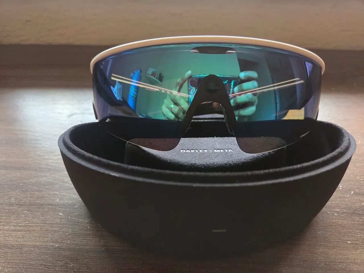 Óculos Meta Oakley Vanguard 