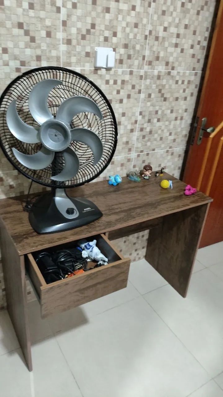 Mesa de escritório com gaveta 1,80x77 - Foto 2