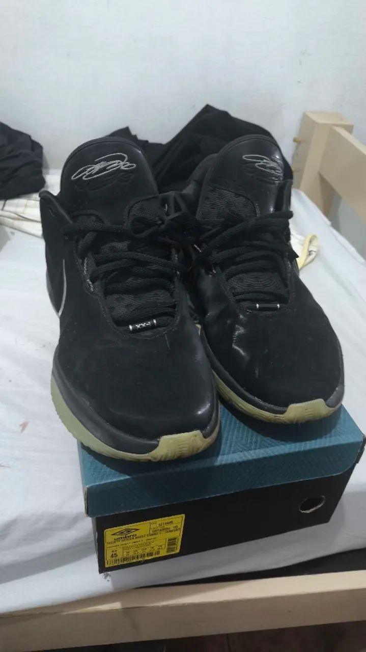 Nike LeBron 21 - Black/Metallic - Foto 2