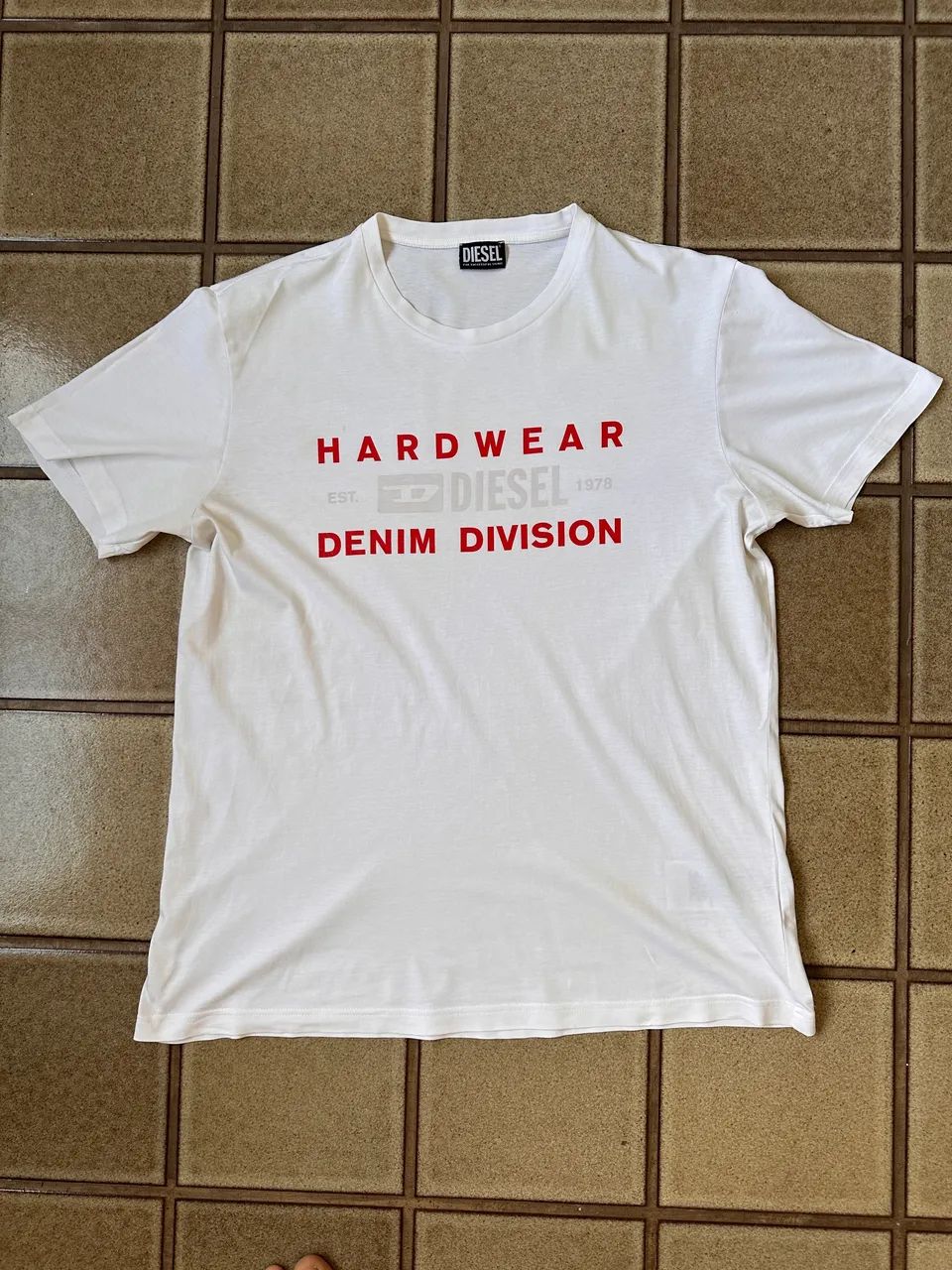 Camisa diesel usada (G)
