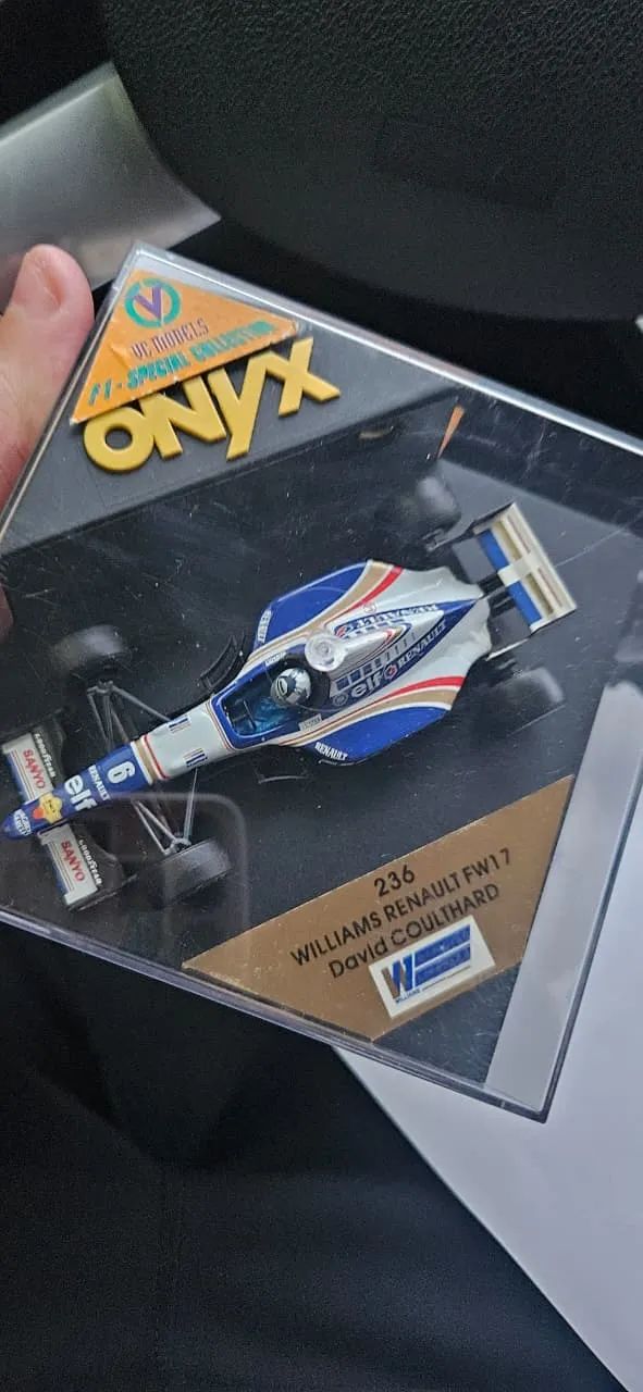 Miniaturas Formula 1 - Onyx