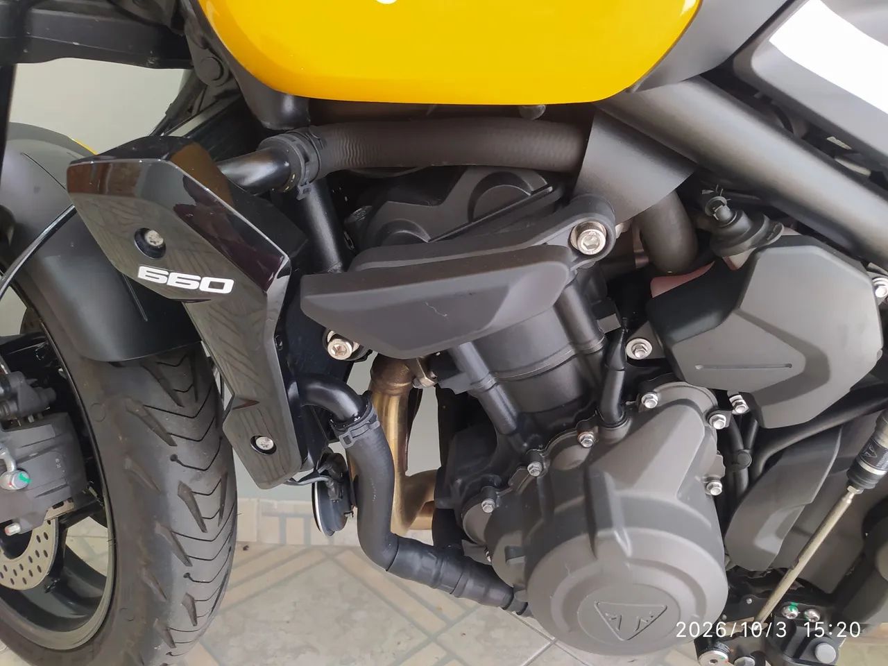 Triumph Trident 660  - Foto 5