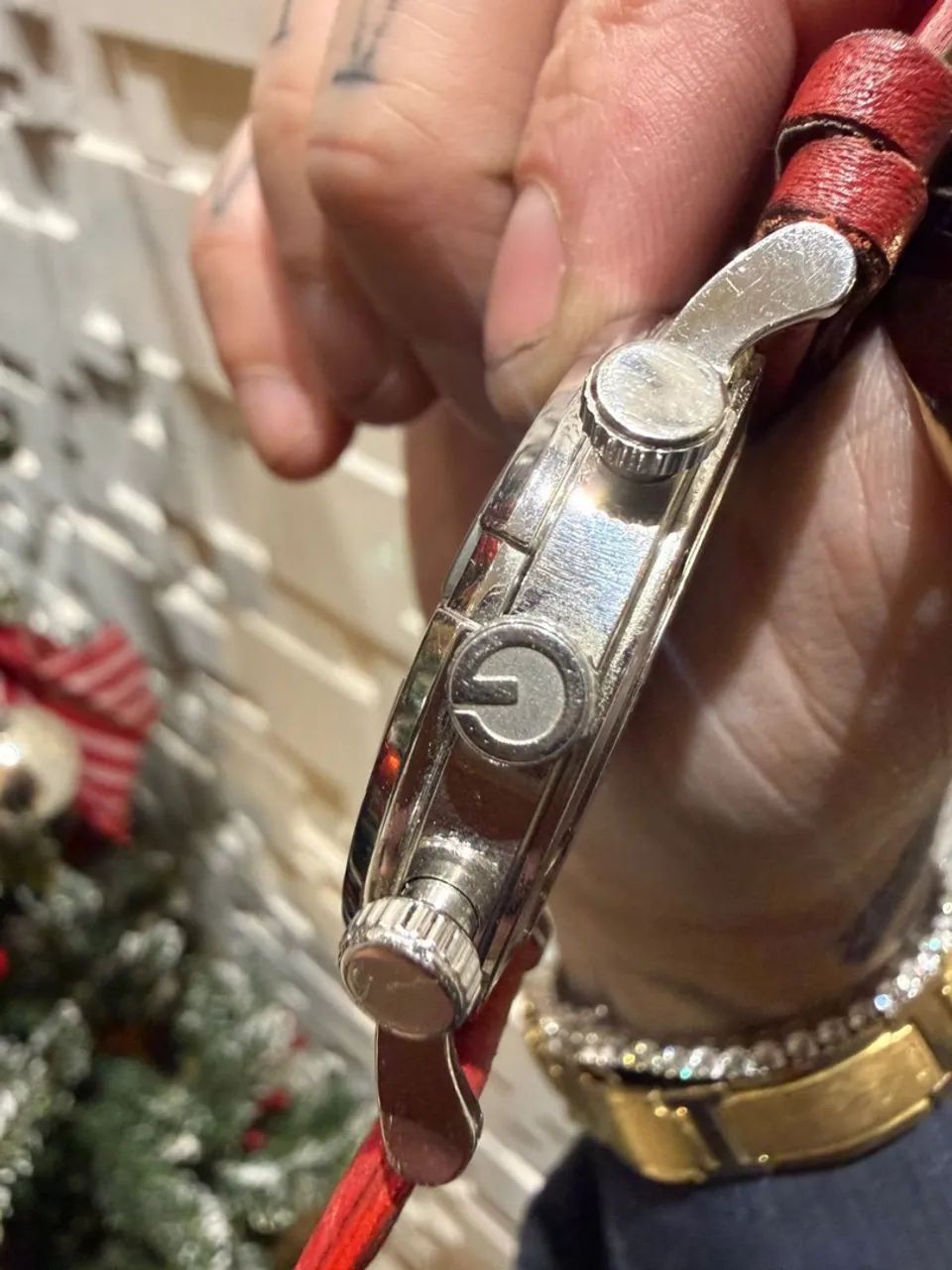 Relógio Gucci original Crevejado com diamantes ? - Foto 2