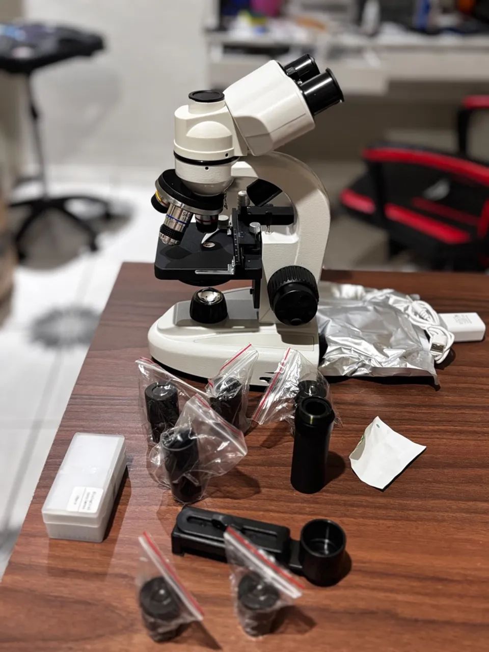 Microscópio Trinocular Profissional para Laboratório  - Foto 4