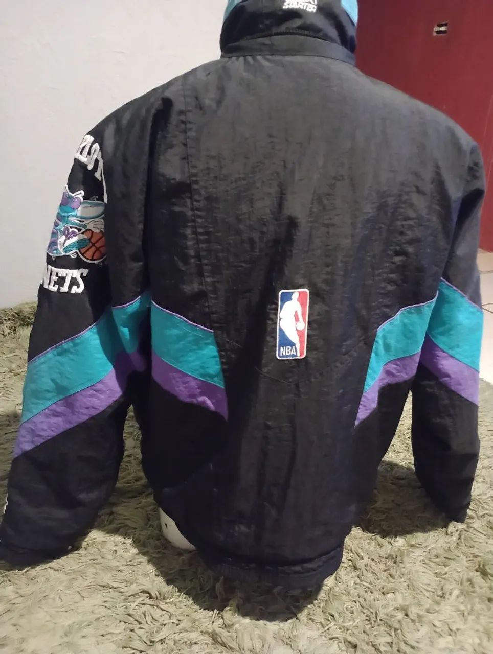 Jaqueta Charlotte 90s largura 58x60 comprimento 66x69 - Roupas