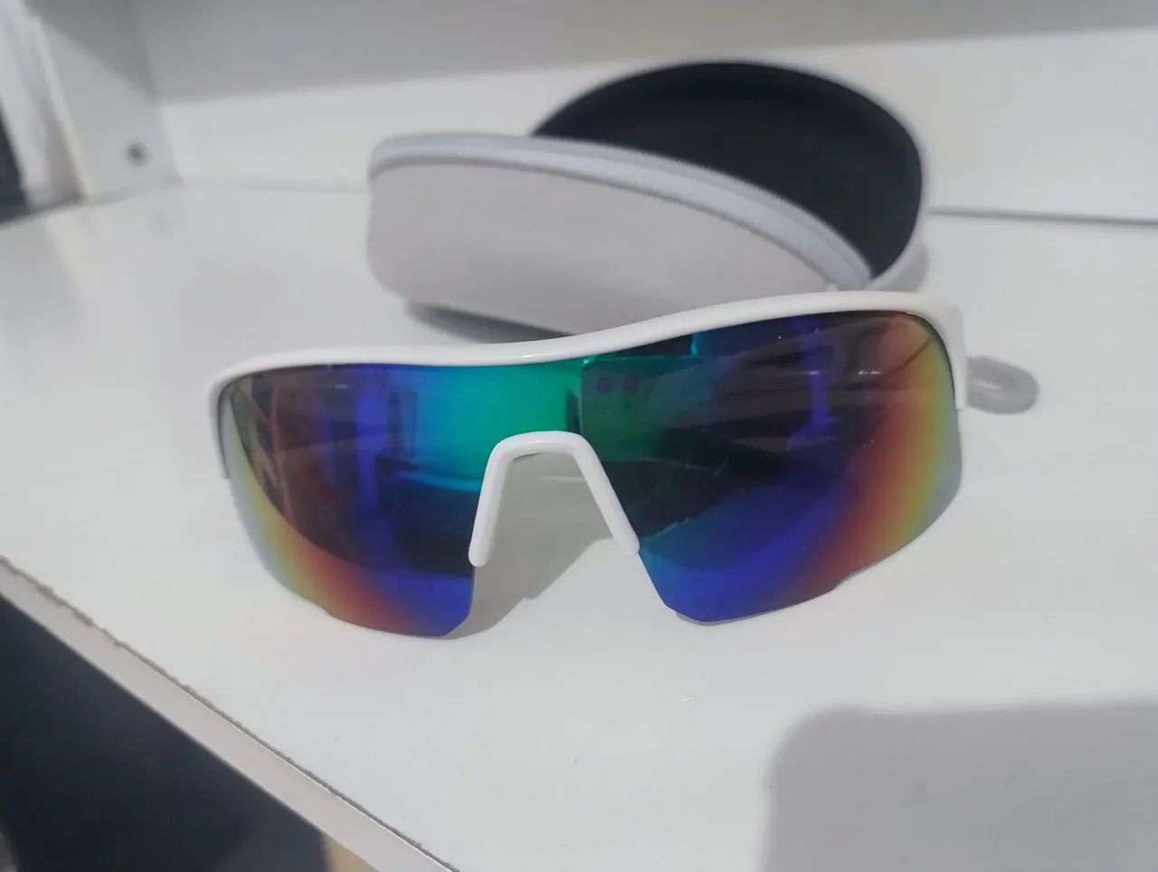 Óculos de sol esportivo alma 
