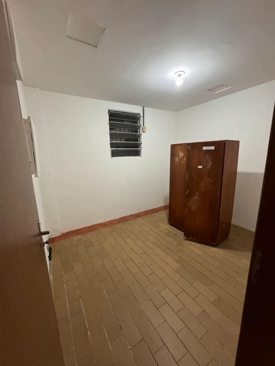 Sala comercial rio vermelho 3 salas e banheiro  - Foto 3