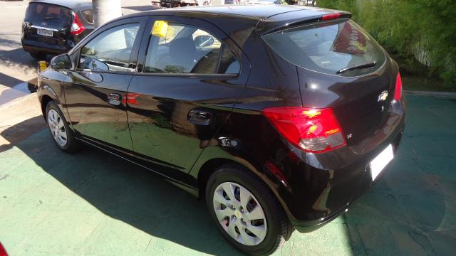 CHEVROLET ONIX 2013/2014 1.4 MPFI LT 8V FLEX 4P MANUAL - Foto 4