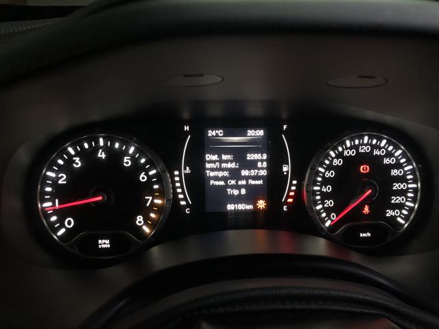 Vendo JEEP RENEGADE SPORT - Carro top Impecável - Foto 9