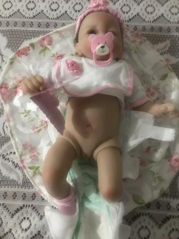 Boneca Realista Reborn Silicone Recém-nascido - Unidade - Foto 5