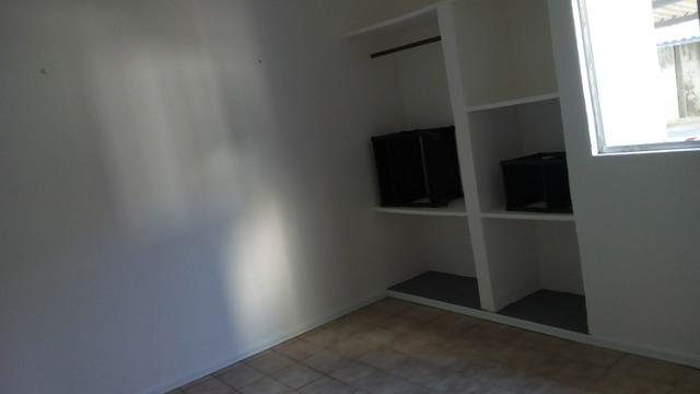 Aluga-se apartamento térreo na Tabuba - Foto 5