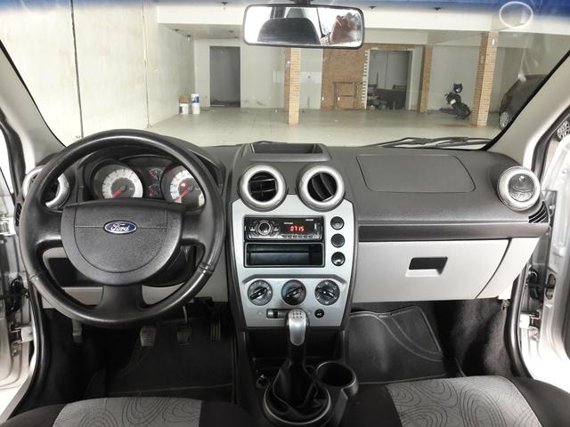 Ford Fiesta Sedan 1.0 Completo de tudo 2009 Extra!! - Foto 6
