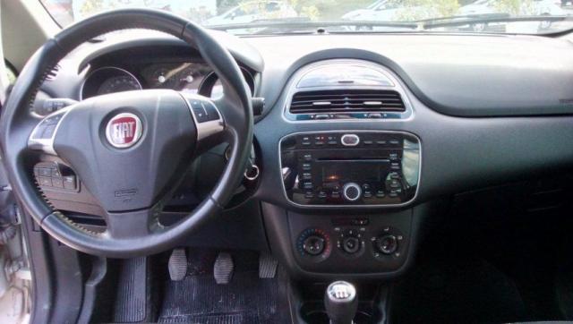 FIAT LINEA ESSENCE 1.8 16V FLEX Prata 2014/2015 - Foto 6