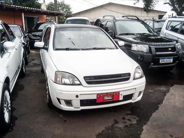 Corsa Hatch 1.0 - Foto 2