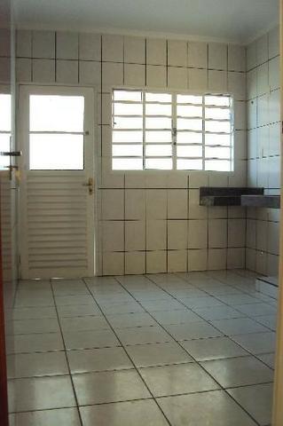 Casa Para Aluguel - 2 Quartos - Setor Sudoeste - Goiânia-Go - Foto 15