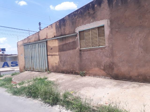 Vende-se ótimo lote 147 mts esquina comercial com const simples na qs 11 Areal - Foto 7