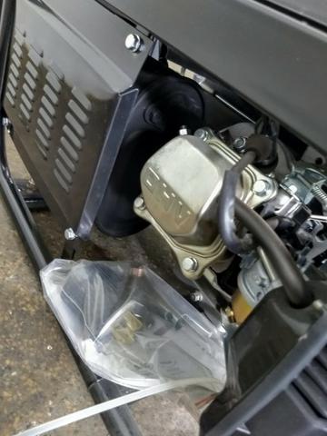 Gerador de Energia 3KvA - Gasolina - Foto 4