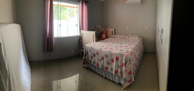 Casa com 4 dormitórios com piscina - Foto 7
