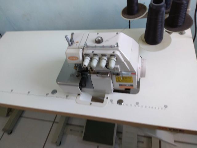 3 máquinas de costura industrial - Foto 2