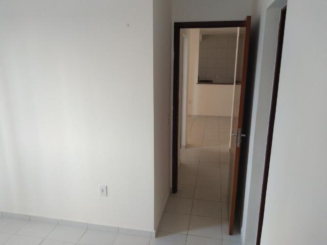 Alugo Apartamento no Gran Village Araçagy II