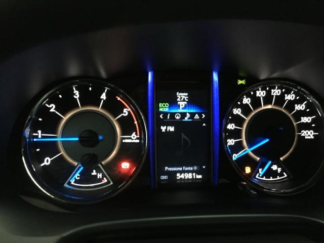 TOYOTA HILUX SW4 2.8 SRX 4X4 7 LUGARES 16V TURBO INTERCOOLER DIESEL 4P AUTOMA. - Foto 11