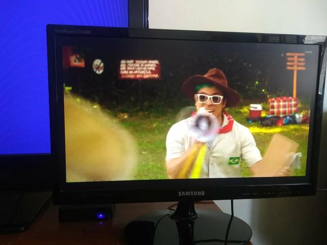Vendo TV led 22 polegadas - Foto 2