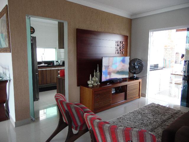 Casa duplex - 168m² - 3/4 sendo 1 suíte e duas semi suítes ? 4 vagas -SN - Foto 6