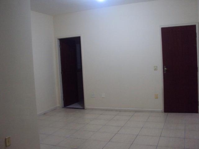 Aptº no Laranjal de 3 quartos