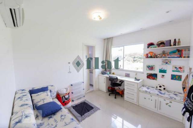 Casa de condomínio à venda com 4 dormitórios cod:FLCN40064 - Foto 10