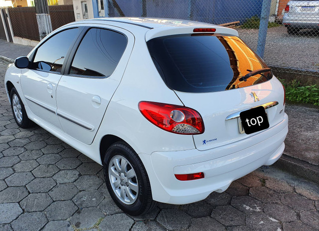 Peugeot 207 - Foto 4