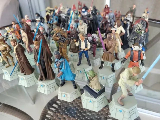 Xadrez Star Wars Coleção de chumbo (64 personagens) - Hobbies e
