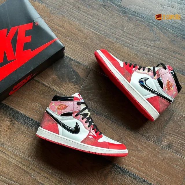 Marvel x Air Jordan 1 Retro High 'Next Chapter' - Foto 2