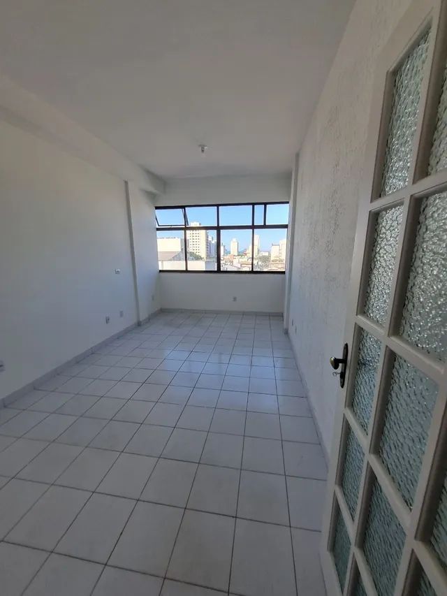 Sala comercial centro enfre ao banco Itaú; Macaé RJ! - Foto 3