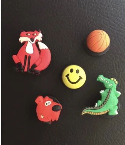 Pin para crocs  - Foto 4
