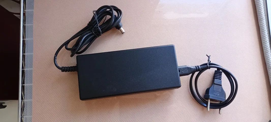 Adaptador de corrente CA/CC Sony Televisão